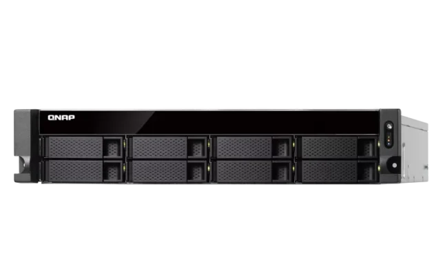 QNAP TS-883XU-RP-E2124-8G
